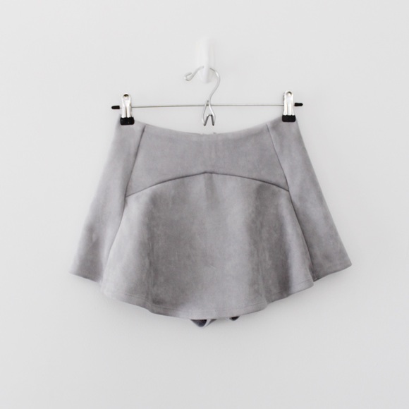 LF Pants - Seek The Label Faux Suede Skort